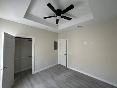 Main picture of 1320 N McColl Rd