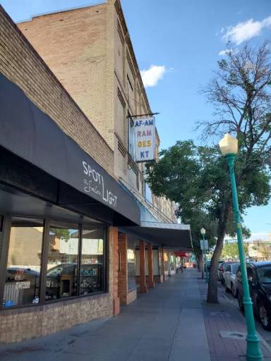 Main picture of 411 Main St