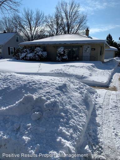 Main picture of 2016 Dresden Ave
