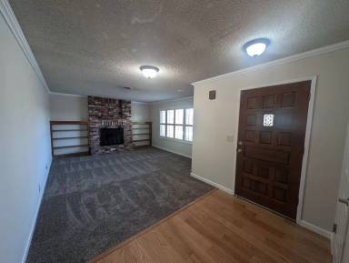 Main picture of 6738 El Camino Dr