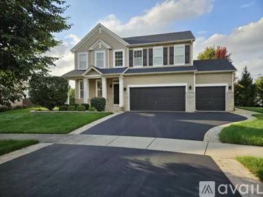 Main picture of 203 Bolton Ct