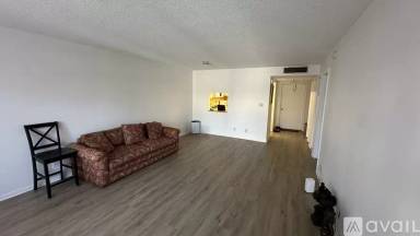 Main picture of 410 SE 2nd St