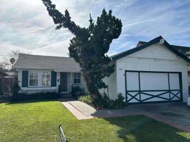 Main picture of 266 Bieber Dr