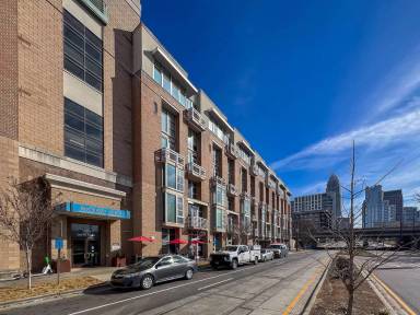 Main picture of Gateway Lofts