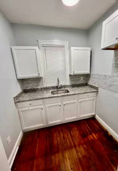 Main picture of 113 Harrishof St