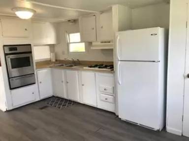 Main picture of 965 Lincoln Dr