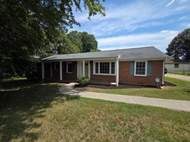 Main picture of 2209 Courthouse Rd