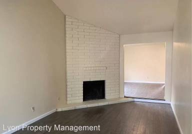 Main picture of 1052 Clinton Rd