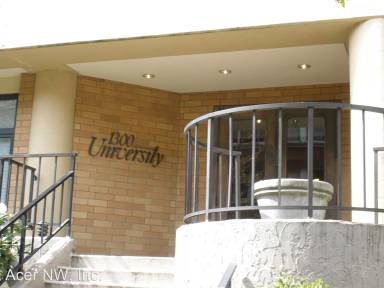 Main picture of 1300 University Condominiums