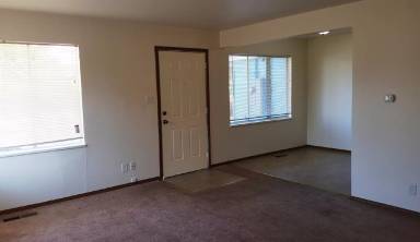 Main picture of 8645 S Park Ave