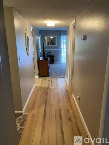 Main picture of 481 Midway Dr