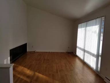 Main picture of 405 Cedar St NE