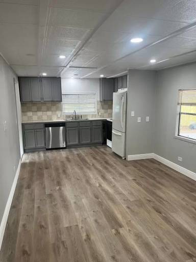Main picture of 10548 Buck Rd