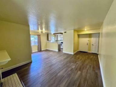Main picture of 11275 Avenida de los Lobos