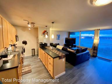 Main picture of 2733 Diamond St