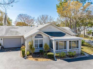 Main picture of 1116 Golfview Woods Dr
