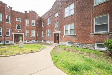 Main picture of 2336 Tower Grove Ave