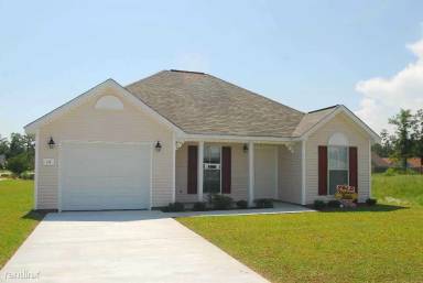 Main picture of 15 Periwinkle Ln
