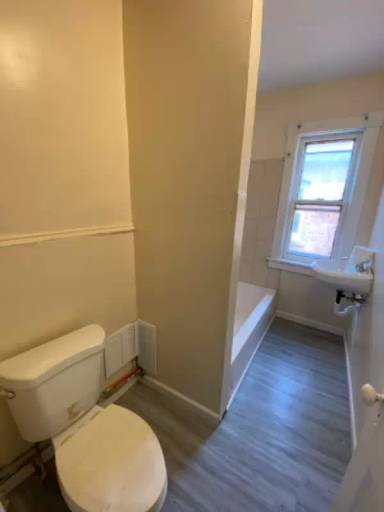Main picture of 903 Nichols St