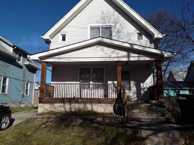 Main picture of 1014 Berdan Ave