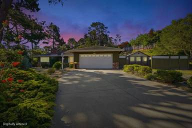 Main picture of 241 Soledad Dr