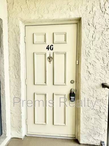 Main picture of 2800 Cove Cay Dr