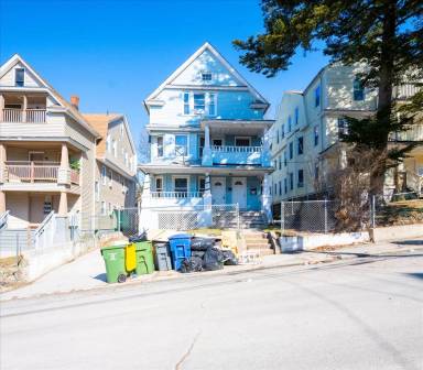 Main picture of 81 Giles St