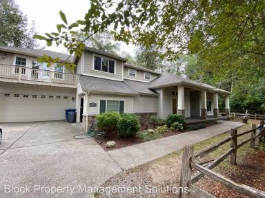 Main picture of 18828 176th Ave NE