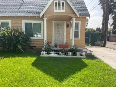 Main picture of 554 N 9th St