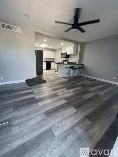 Main picture of 1155 N Bryant Ave