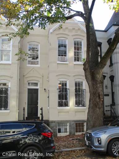 Main picture of 3316 Prospect St NW