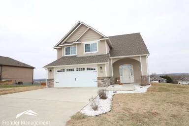 Main picture of 213 Kelly Ln