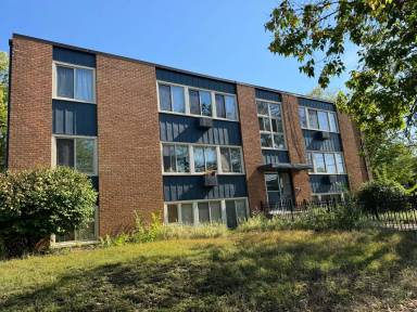Main picture of 3545 12th Ave S