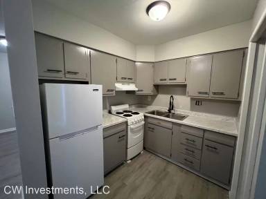 Main picture of 2343 Harrodsburg Rd