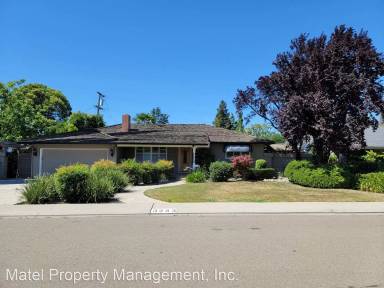 Main picture of 3243 Rutledge Way