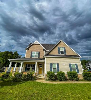 Main picture of 284 Ladden Ln