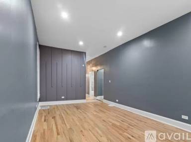 Main picture of 7622 S Normal Ave