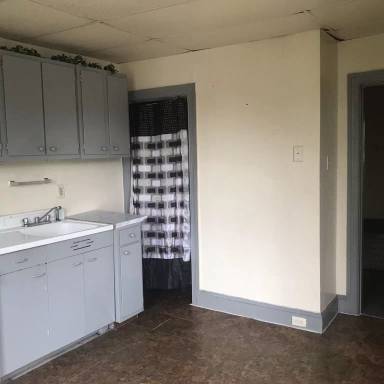 Main picture of 722 S Duke St