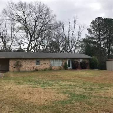 Main picture of 2804 Highway 151