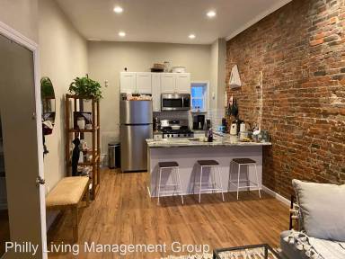 Main picture of 707 S 3rd St