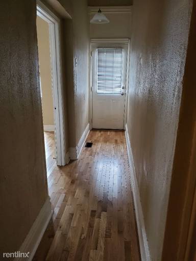 Main picture of 2245 Shenandoah Ave