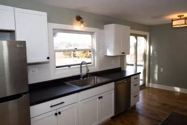 Main picture of 2211 River View Trl