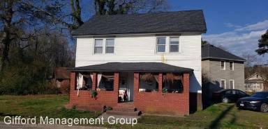 Main picture of 1104 Victory Blvd