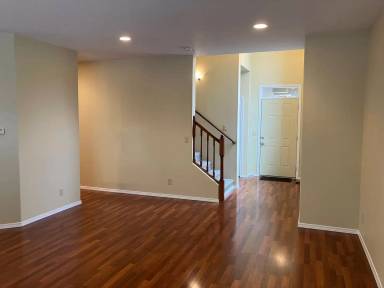Main picture of 1002 Redwood St NW