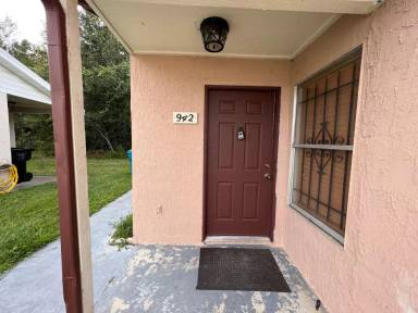 Main picture of 942 Loquat Tree Rd