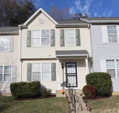 Main picture of 7902 Suiter Way