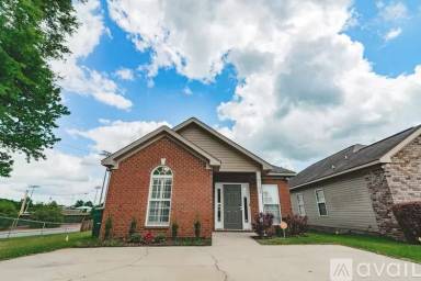 Main picture of 9703 Full Moon Cir