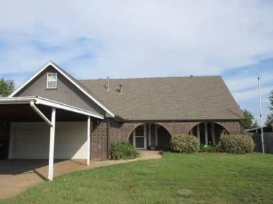 Main picture of 249 Beard Dr