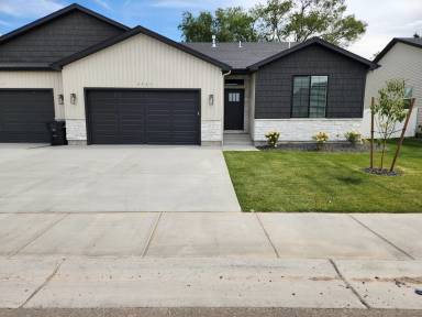 Main picture of 4841 Legacy Village Ln