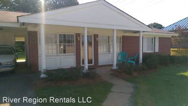 Main picture of 915 Perry Hill Rd